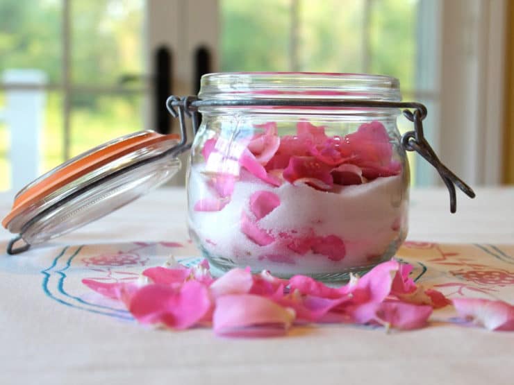 How To Preserve Rose Petals In Water?